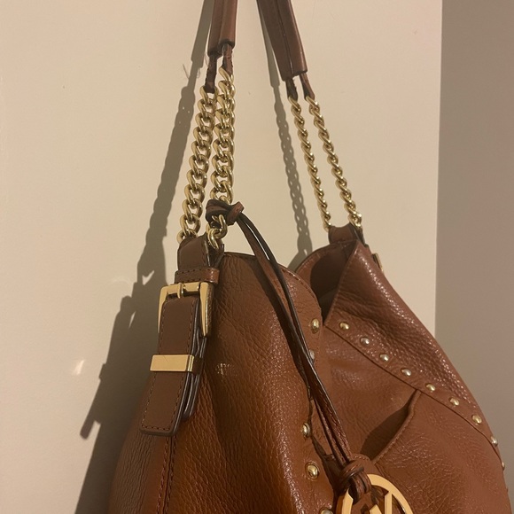 Michael Kors cognac pebbled leather hobo bag w hang tag - Picture 4 of 16